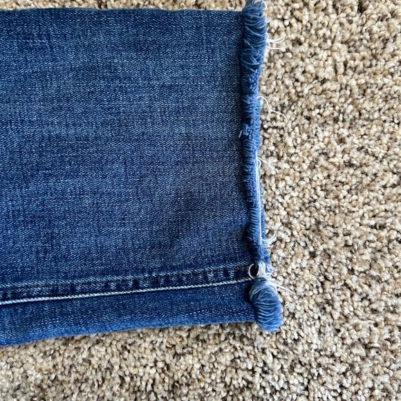 ⭐️ Firm Price ⭐️ Kenneth Cole New York Straight ankle leg jeans size 6 - Picture 5 of 6